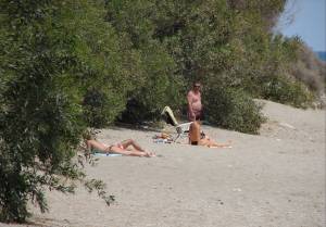 AlmerÃ­a Spain Beach Voyeur Candid Spy Girls-a7bqq6esyb.jpg