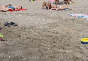 AlmerÃ­a Spain Beach Voyeur Candid Spy Girls-g7bqq7sg2x.jpg