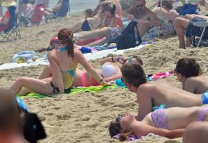 A Day On The Beach z7bqpsflbu