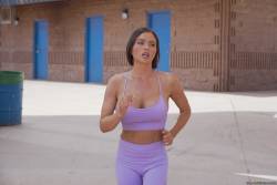 Krissy Lynn Lathering Up Mrs Lynn 317x 2645x1663  37btjdcye7
