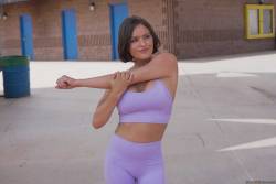 Krissy Lynn Lathering Up Mrs Lynn 317x 2645x1663  v7btjctemh
