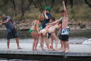 (HQ PICS) set 4 hot ass girls at the lake-17bsbeatqw.jpg