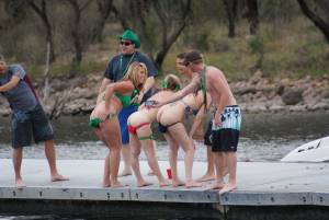 (HQ PICS) set 4 hot ass girls at the lake-y7bsbebcd1.jpg