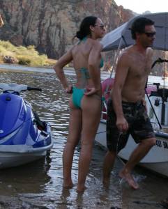 (HQ PICS) Amazing Bikini Girl At The Lake g7bsbdmgwr