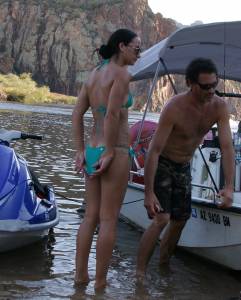 (HQ PICS) Amazing Bikini Girl At The Lake u7bsbdlv2j