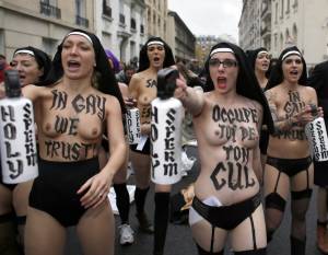 A tribute to all femen heroines x90 k7bsbiswdt