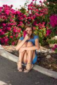 Picking Flowers with Oxana Chic a7bss4bvwz