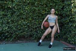 Abella Danger One On One - 3000px - 95X n7bu02rlqs