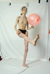 EXTREME Skinny Anorexic Janine 1 d7btsimwym