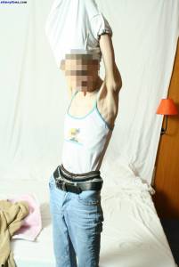 EXTREME Skinny Anorexic Janine 1-67btsasnuj.jpg