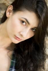 Anna Jolie After School  k7bwnnsji1