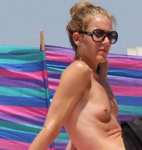 Nude Beach A117 p7bwru8u61