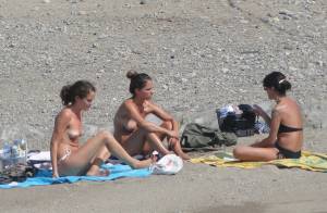 Playa Asturias p7bxapgk7r