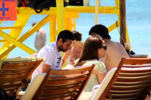 Mature caught topless in Paraga beach, Mykonos m7bwtdwed4
