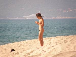 Nudiste plage francaise k7bwv50gfl