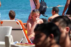 Mix-of-topless-girls-caught-in-Mykonos-Greece-e7bwuf1gkn.jpg