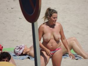 Bikini milf with very big tits m7bwvs72ox