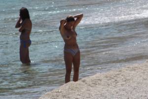 Babe I caught topless in Kalafatis beach, Mykonos j7bx8arv2w