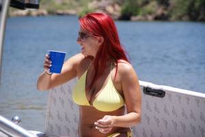(HQ PICS) SEXY YELLOW Bikini girl hot big tits redheada7bx69vnma.jpg